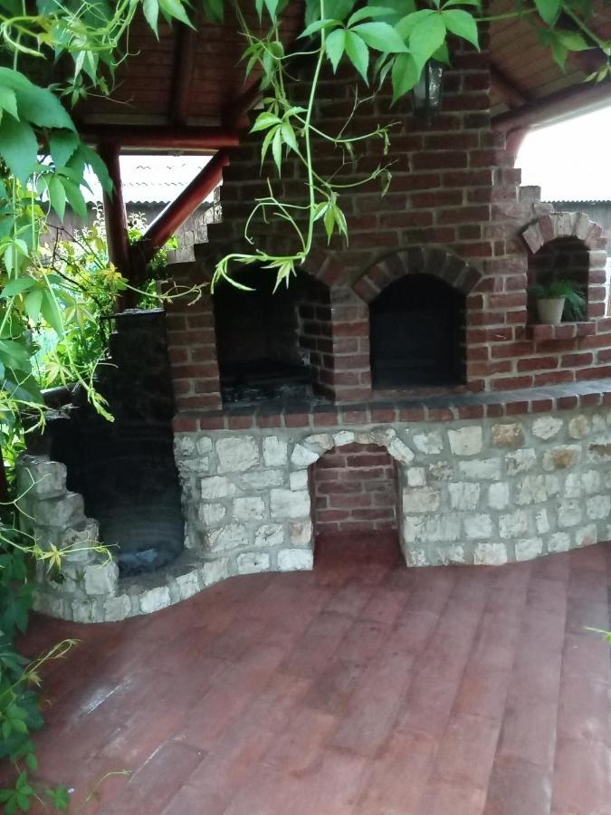 Timi Kulcsoshaz Hotell Lăzarea Exteriör bild