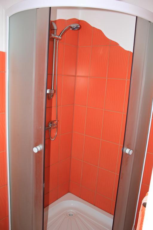 Timi Kulcsoshaz Hotell Lăzarea Exteriör bild