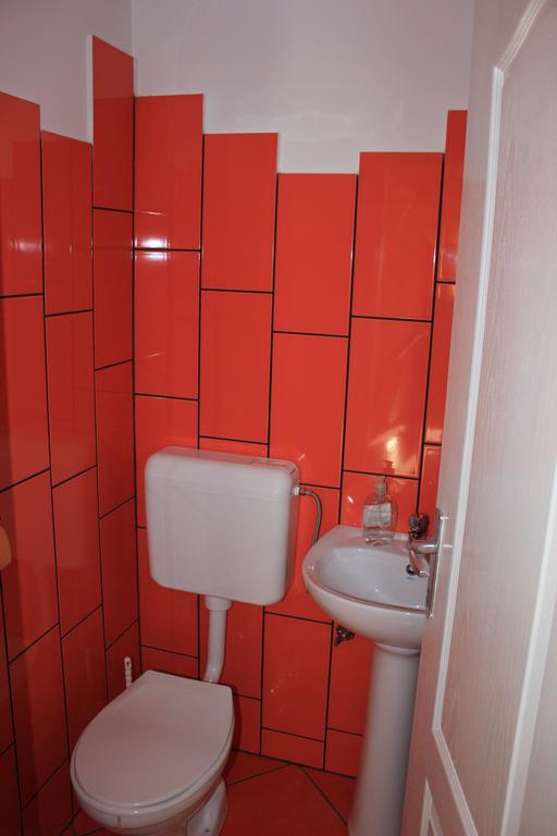 Timi Kulcsoshaz Hotell Lăzarea Exteriör bild